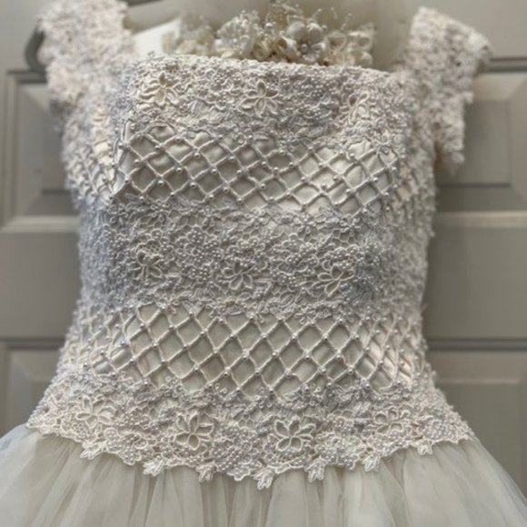 Jasmine Haute Couture Ivory Beaded Wedding Gown with Detachable Train-size 10 - Picture 1 of 6